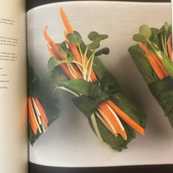 The Blue Zones Kitchen: 100 Recipes to Live to 100 book - Picture 5 of 5